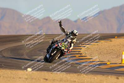 media/Dec-16-2023-CVMA (Sat) [[bb38a358a2]]/Race 13 Amateur Supersport Middleweight/